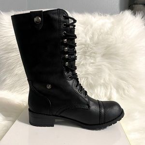 New military type combat boots Black Different sizes